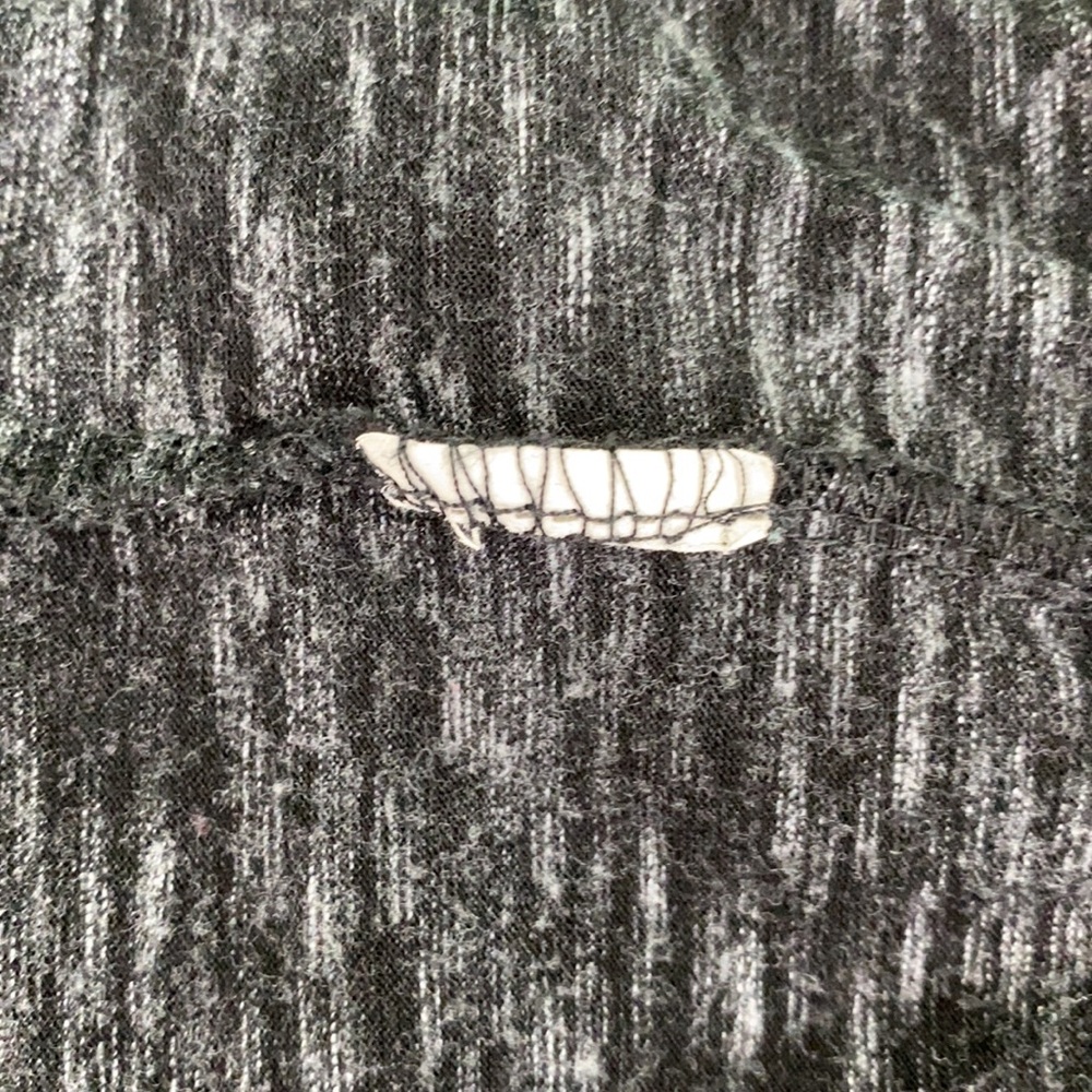 Cotton On Black Single Pocket Cuffed Sleeve Tee - Picture 11 of 11